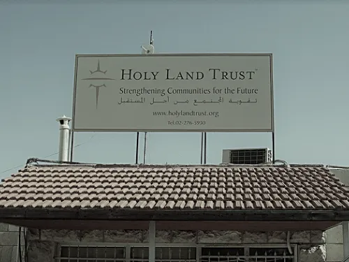 holyland.trust_.png