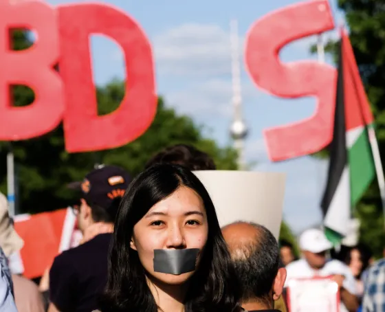 Germany parliament protest photo 2 7.11.2019 smaller.png