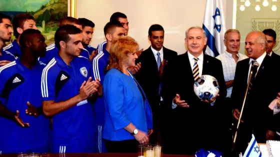 adidas-ifa.jpg